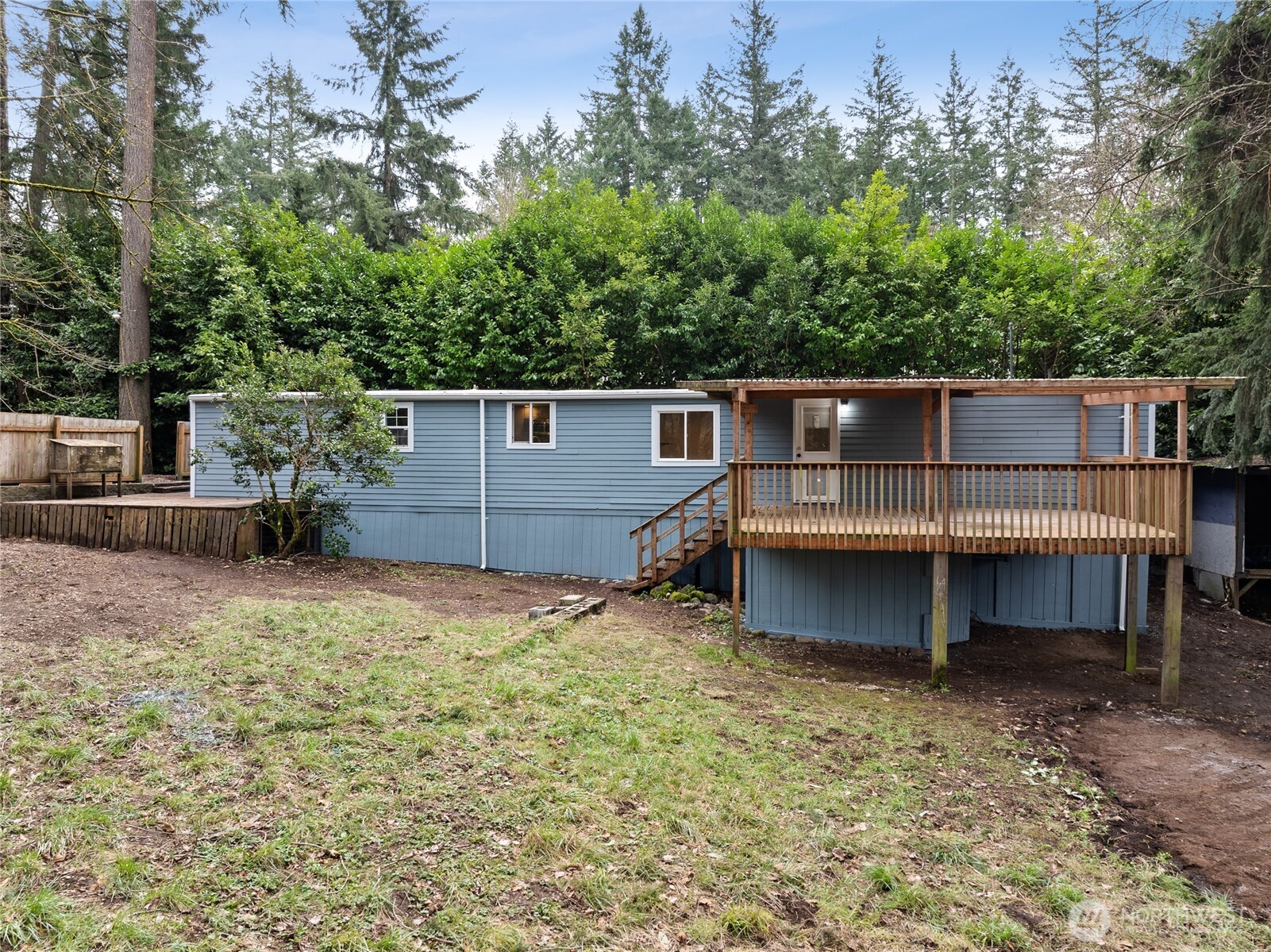 Kentlake High Real Estate Listings Main Image