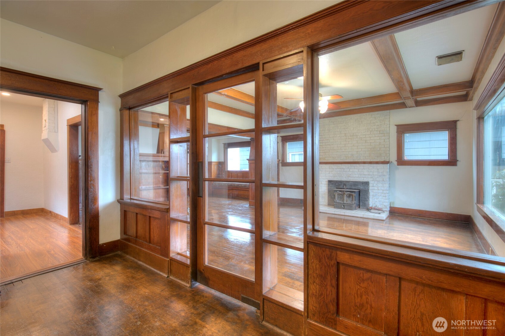 517 1st Street Property Photo 2