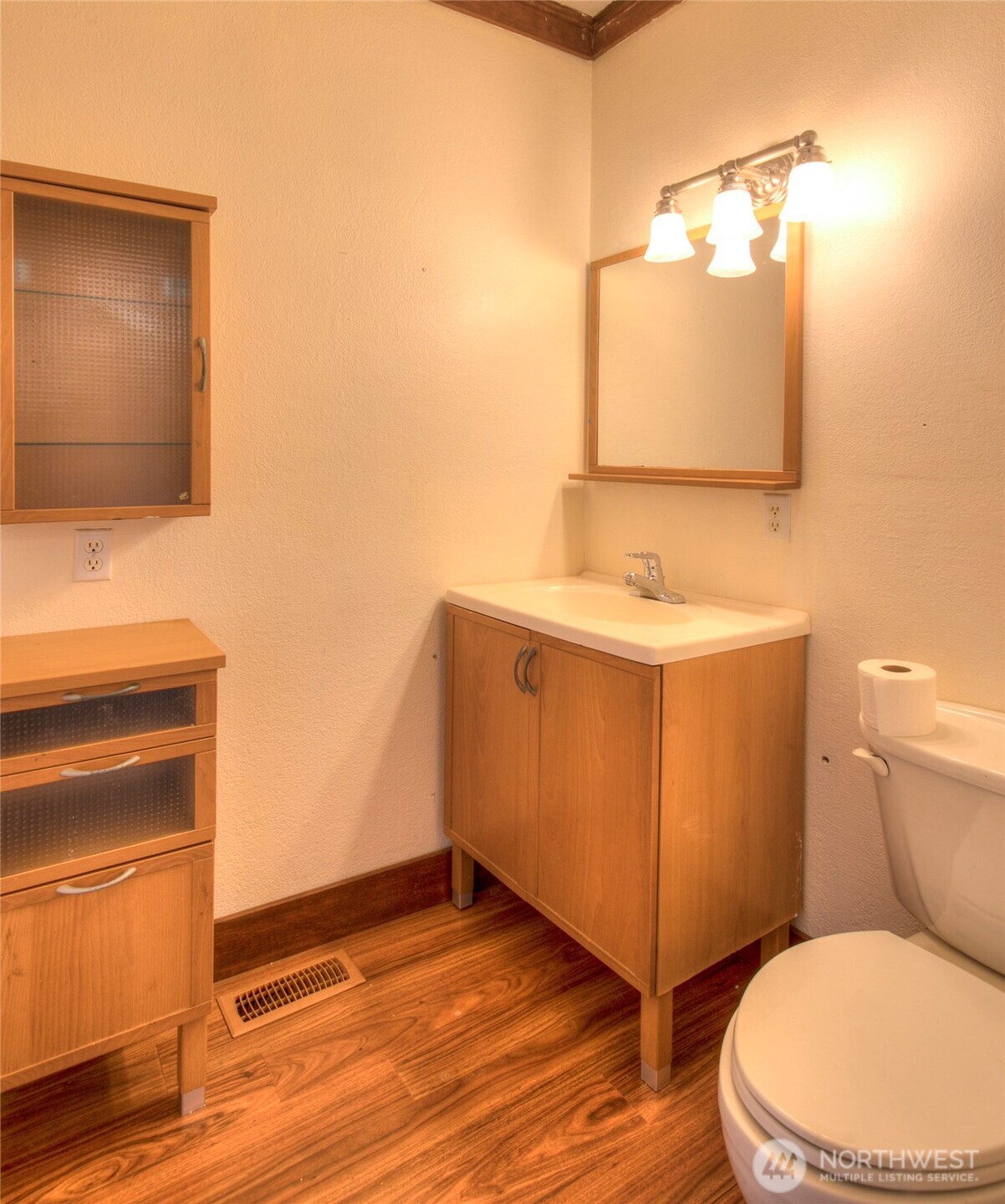517 1st Street Property Photo 14