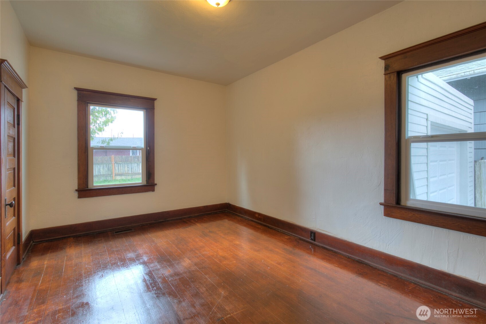 517 1st Street Property Photo 16
