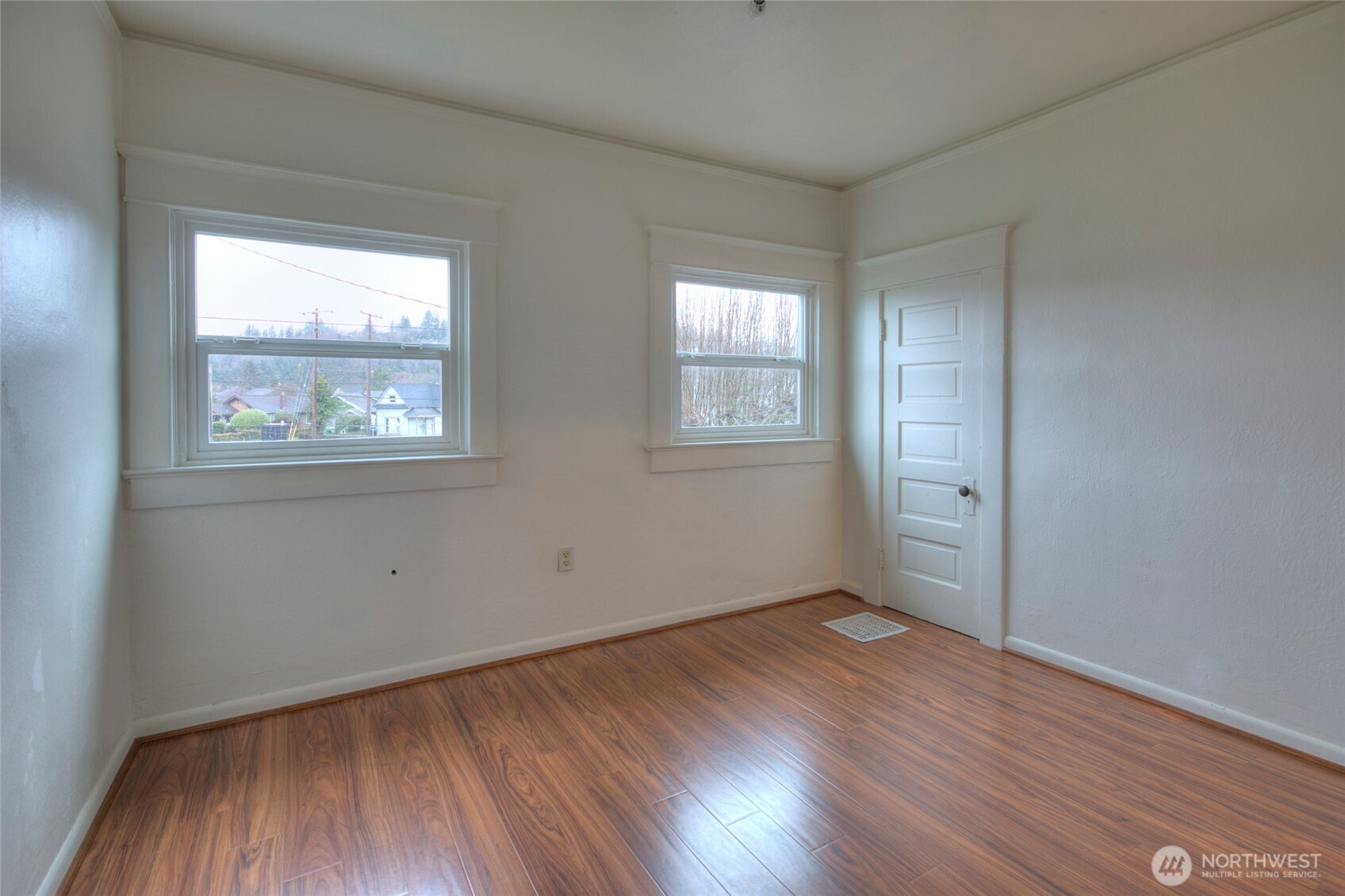 517 1st Street Property Photo 23