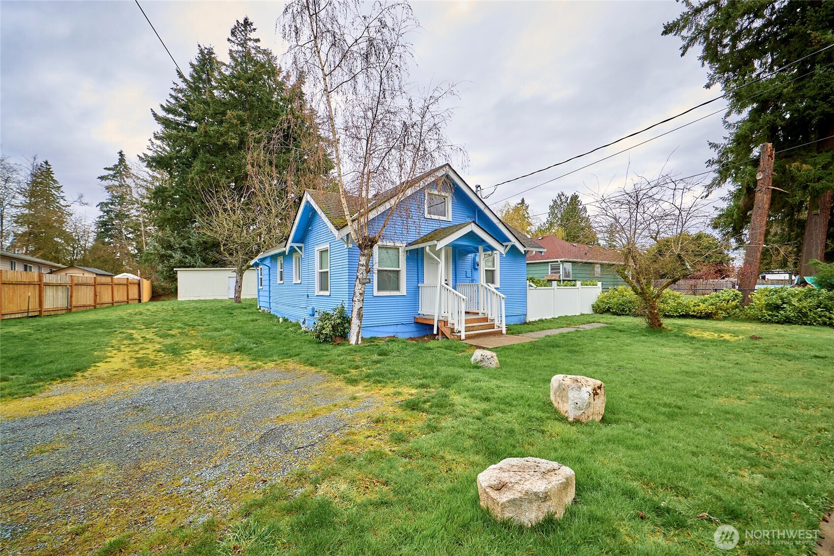 9806 Mckinley Avenue Property Photo