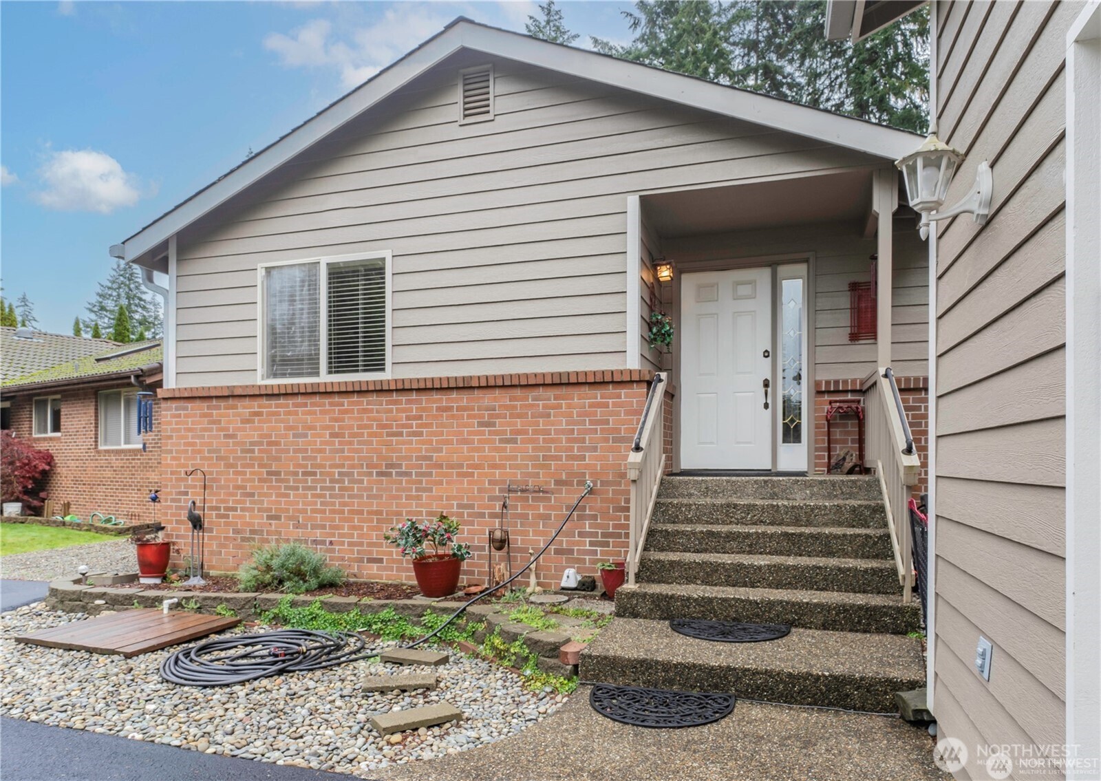 360 E Penzance Road Property Photo 4