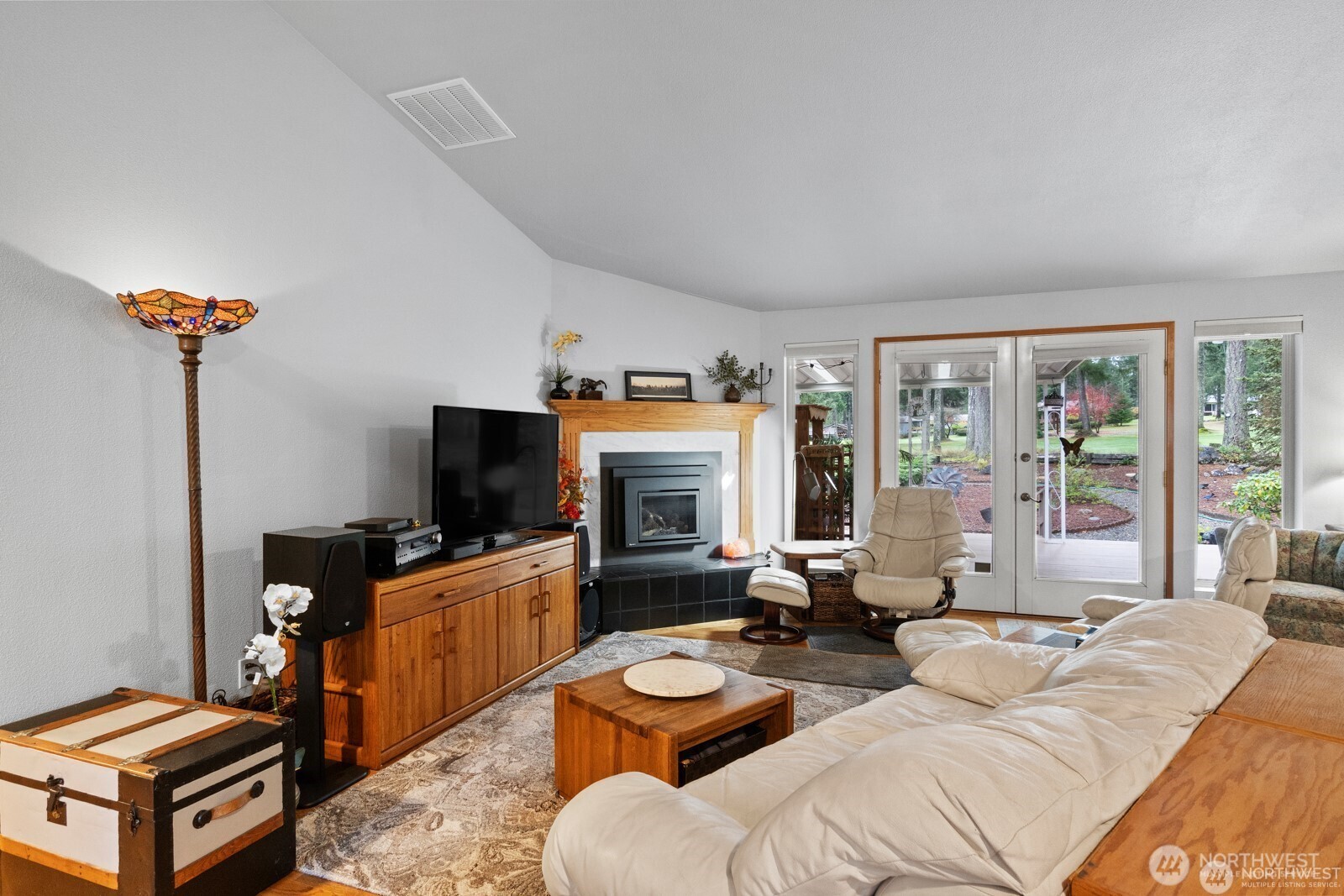 360 E Penzance Road Property Photo 6
