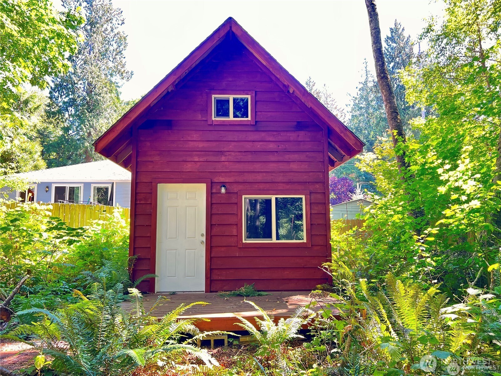 158 Tyee Drive Property Photo 1