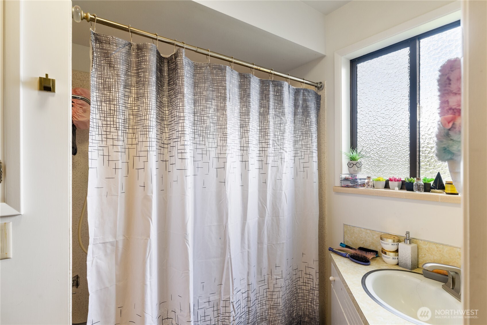 21563 21567 Cook Road Property Photo 14
