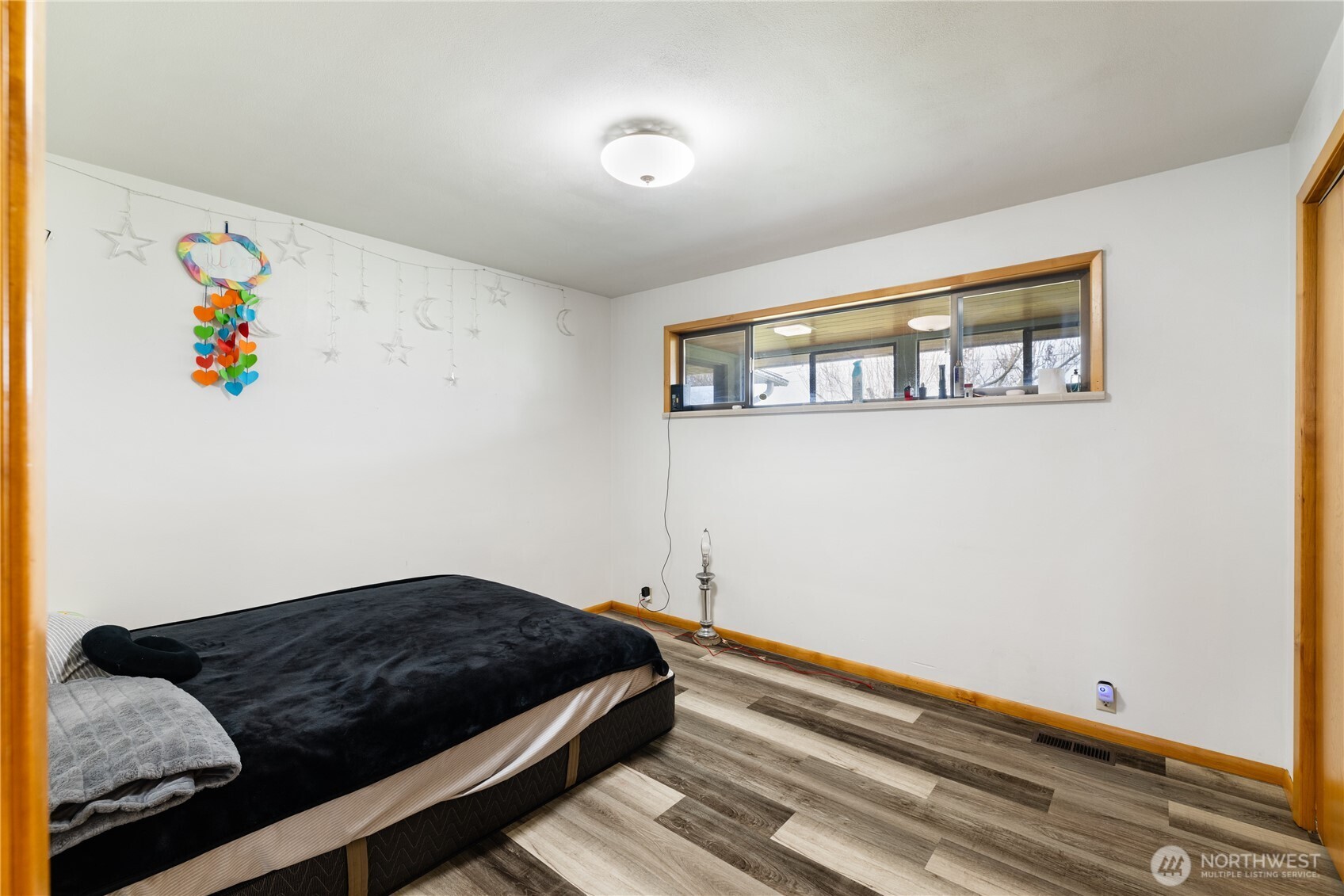 21563 21567 Cook Road Property Photo 17