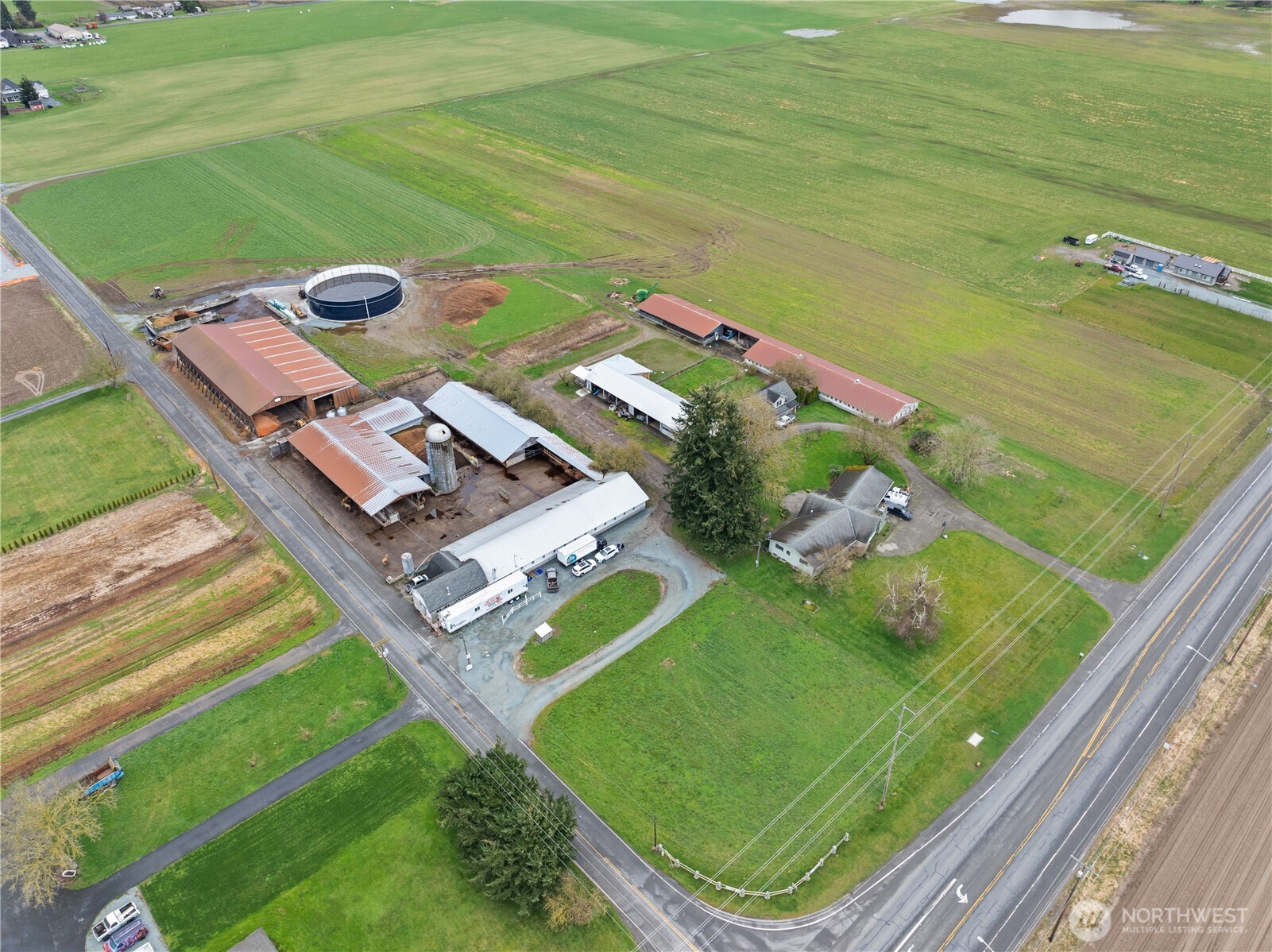 21563 21567 Cook Road Property Photo 1