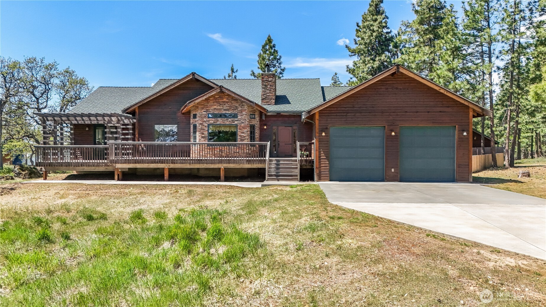 Goldendale High Real Estate Listings Main Image