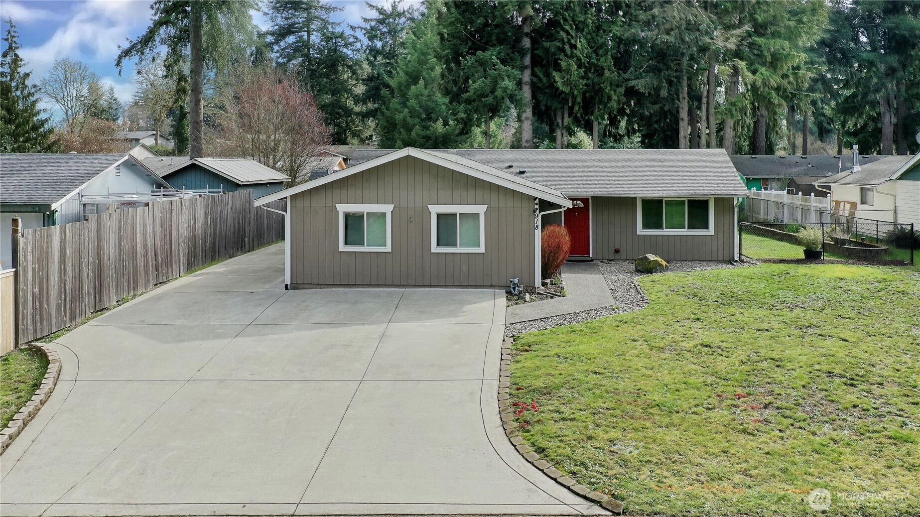 Seven Oaks Elem Real Estate Listings Main Image