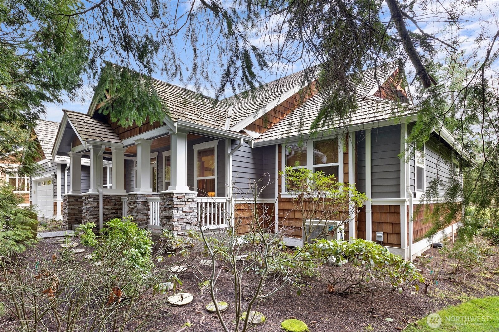 8584 Blue Grouse Way Property Photo