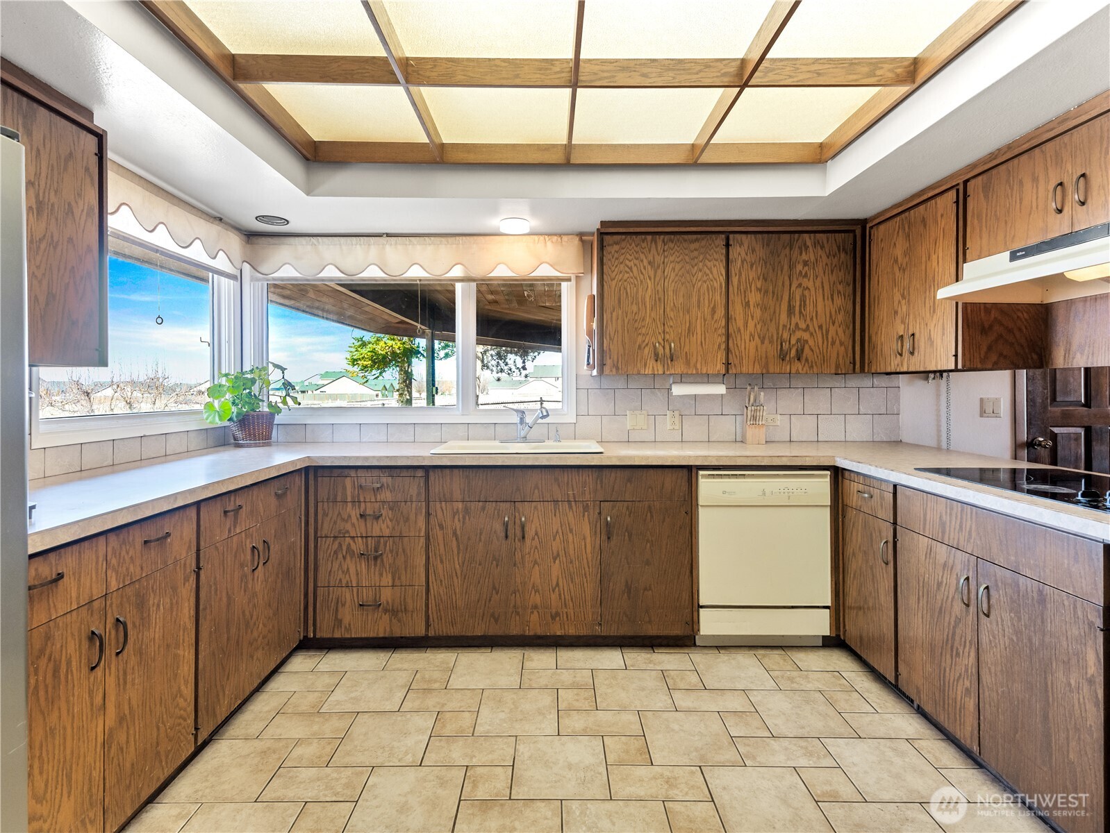 2400 Hamilton Road Property Photo 24