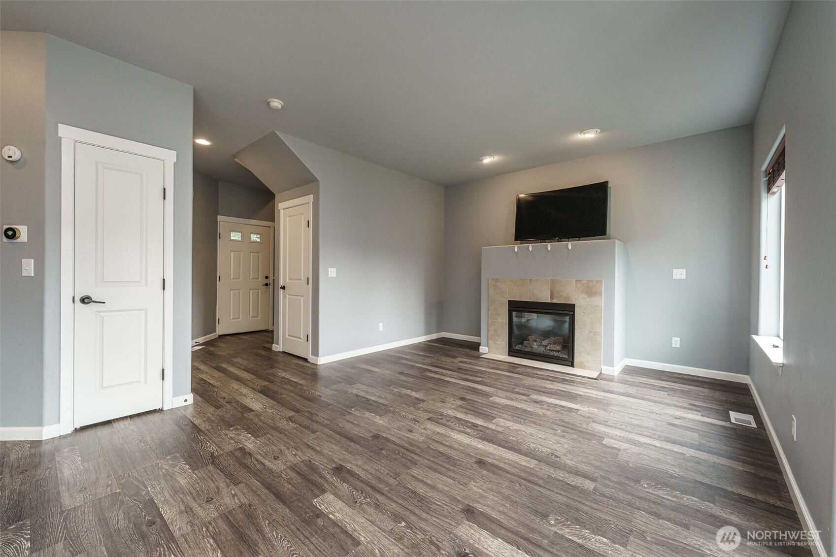 753 T Street Property Photo 7