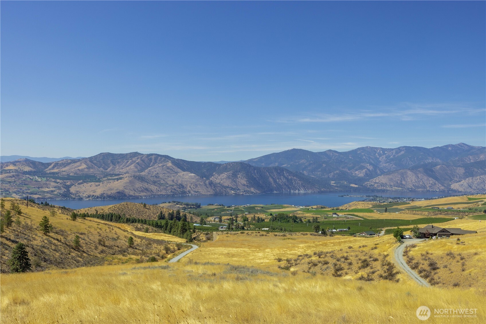 562 Chelan Ranch Road Property Photo 9