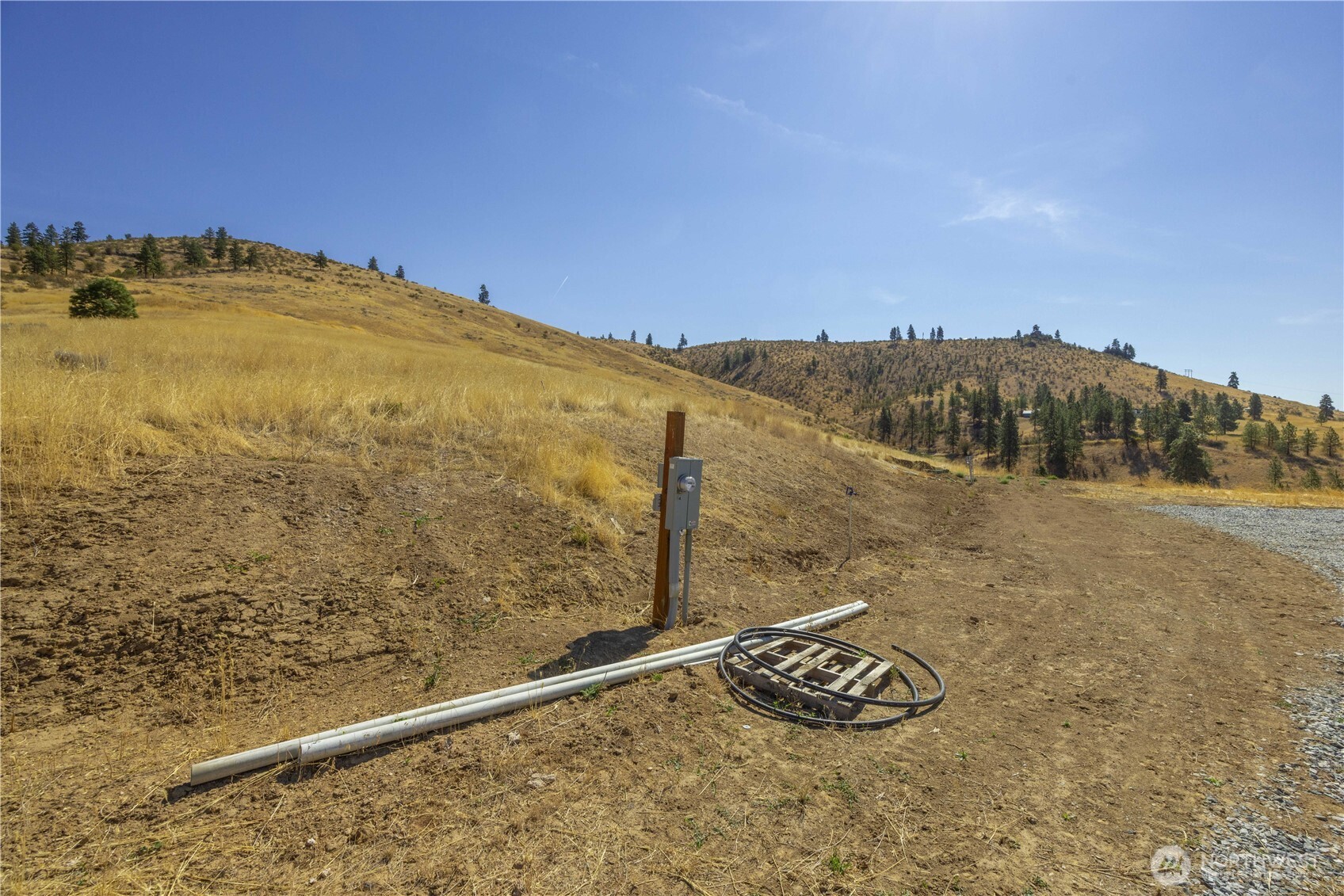 562 Chelan Ranch Road Property Photo 16