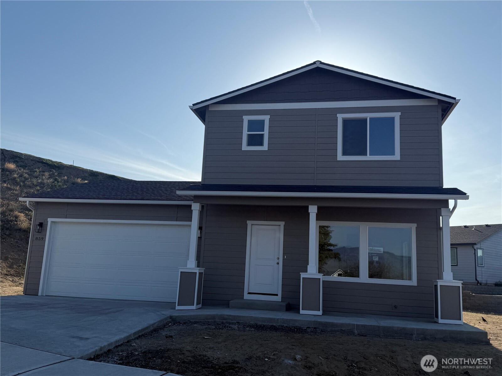 Eastmont Snr High Real Estate Listings Main Image