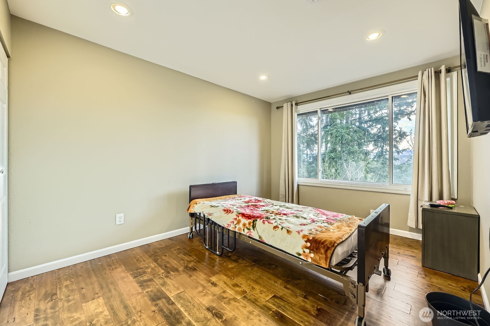 426 Stevens Avenue Property Photo 18