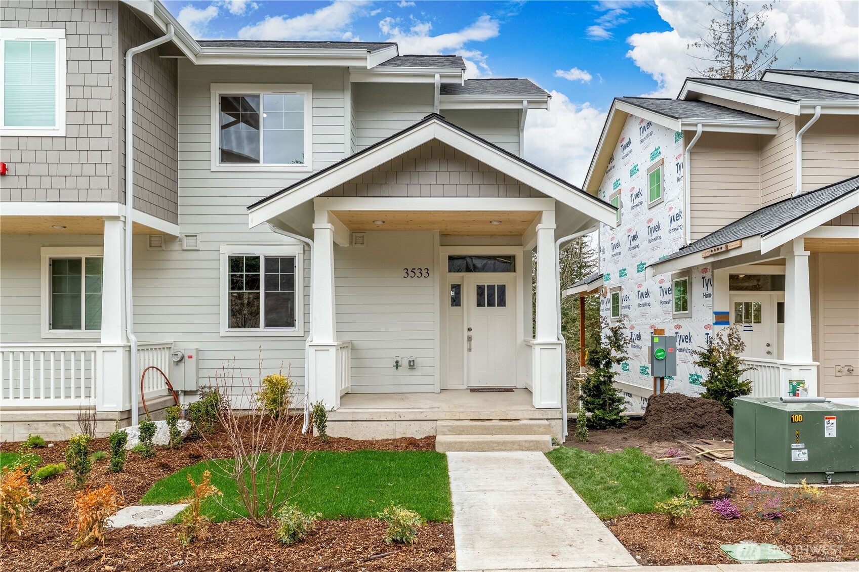 3533 Sussex Drive Property Photo