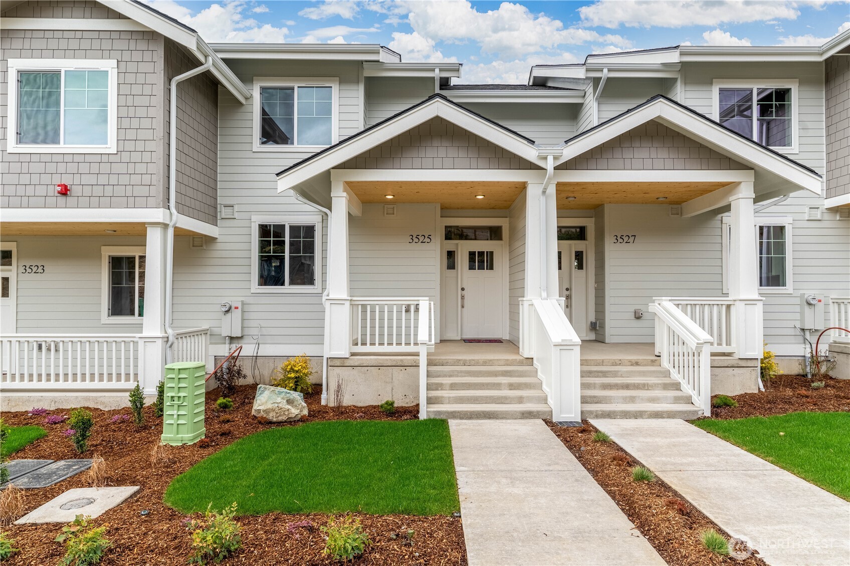 3525 Sussex Drive Property Photo