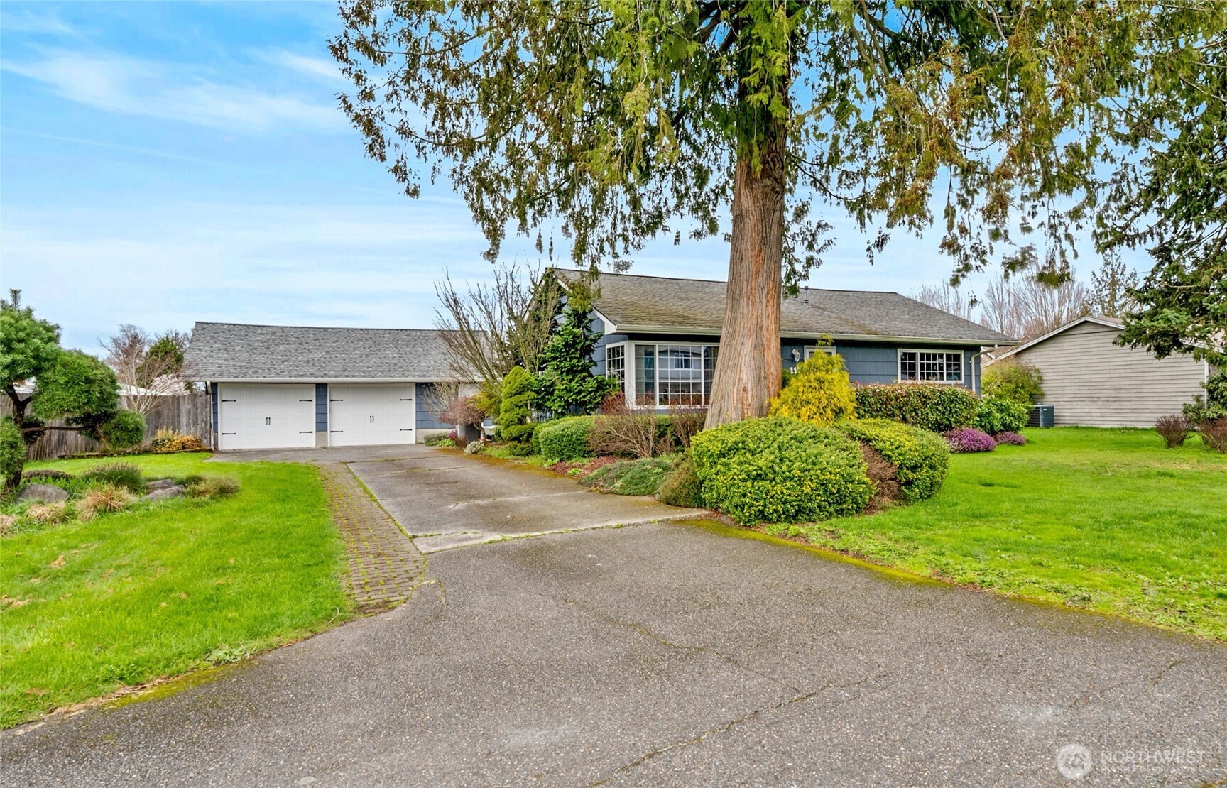 Pacific Real Estate Listings Main Image