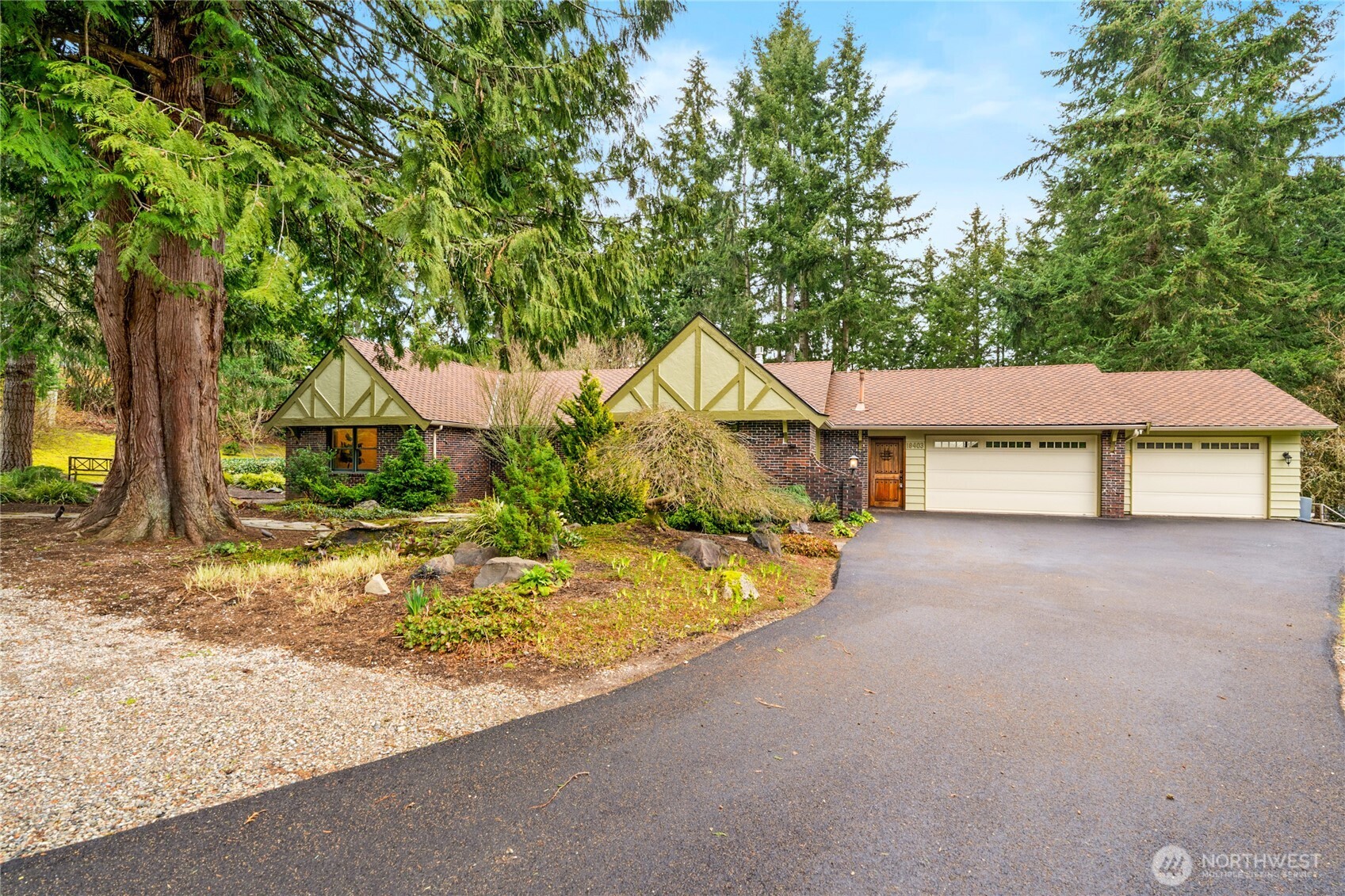 18403 Baldwin Road Property Photo