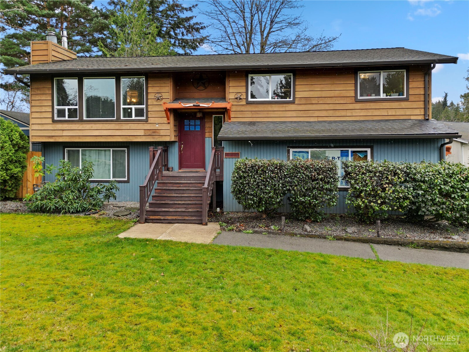 1914 Sandalwood Street Property Photo