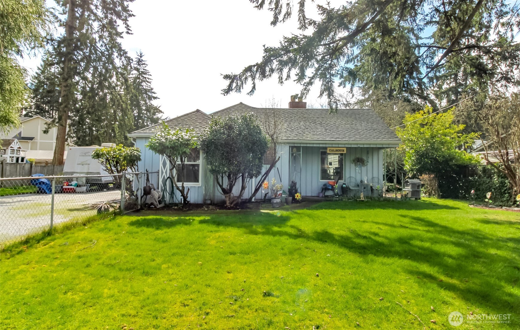 1822 Mount Rainier Boulevard Property Photo