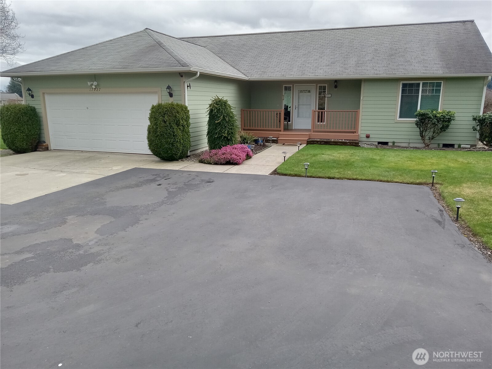 17927 Daryl Lane Property Photo