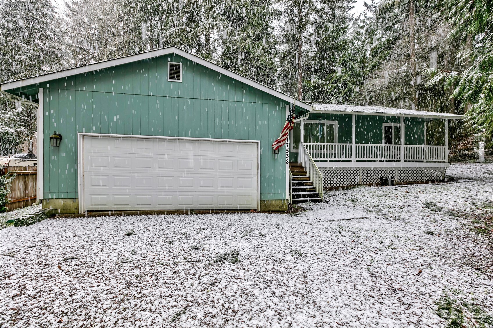 17538 Clear Lake Boulevard Property Photo