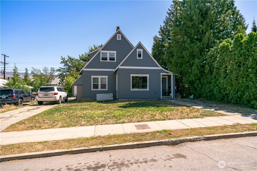 21 S Franklin Avenue Property Photo 24