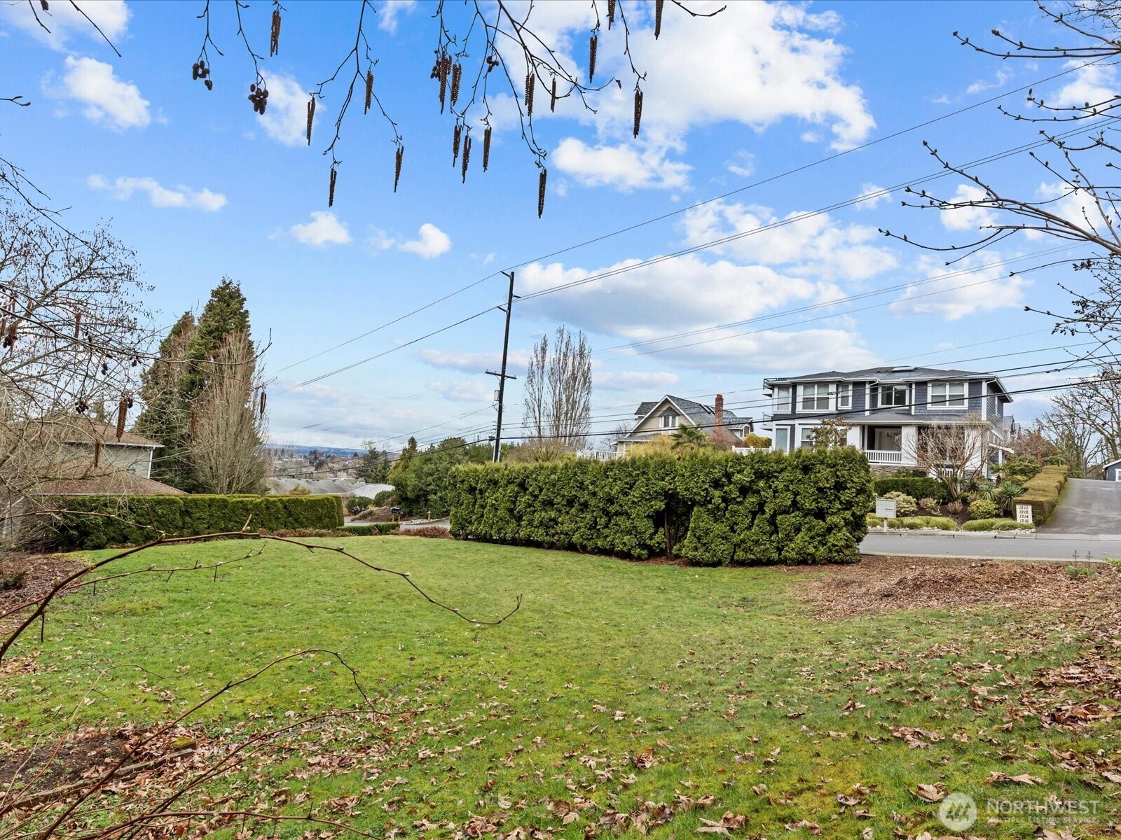 1209 Kirkland Avenue Property Photo 1