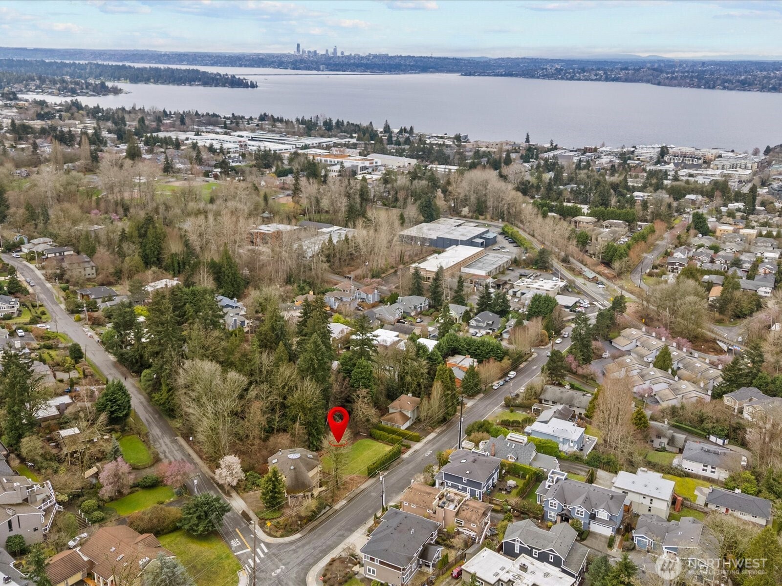 1209 Kirkland Avenue Property Photo 2