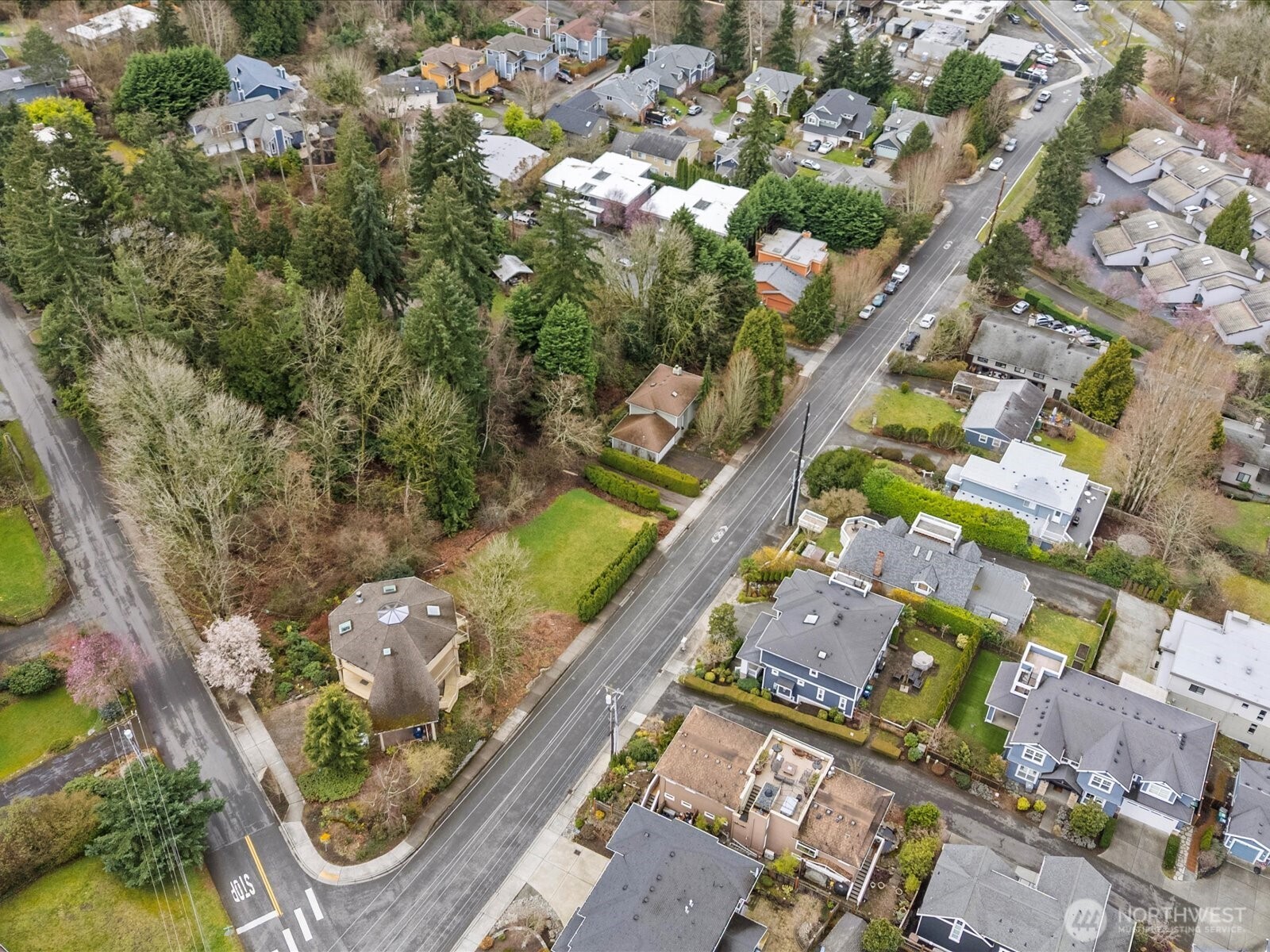 1209 Kirkland Avenue Property Photo 5