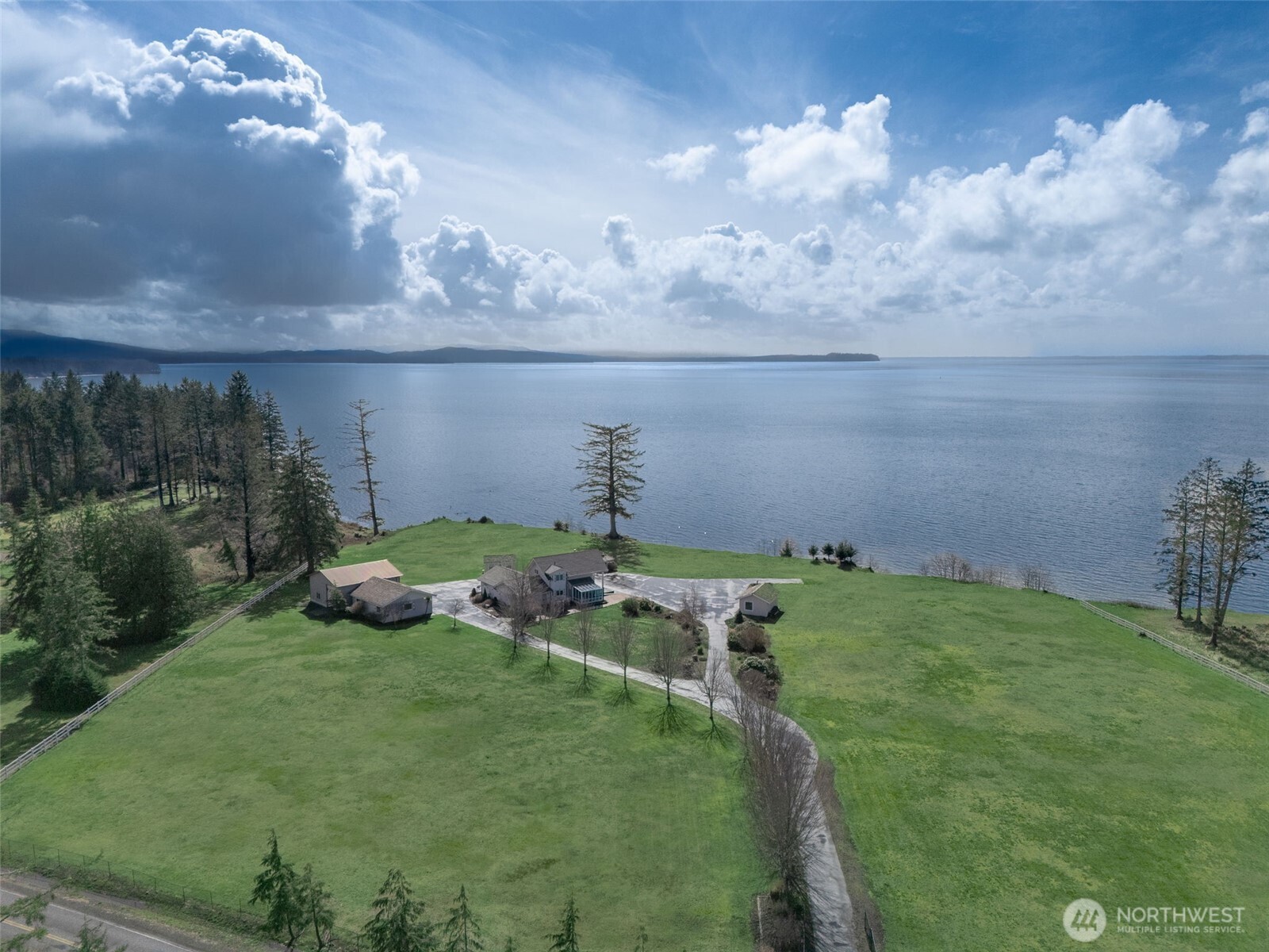 161 Bay Center Road Property Photo