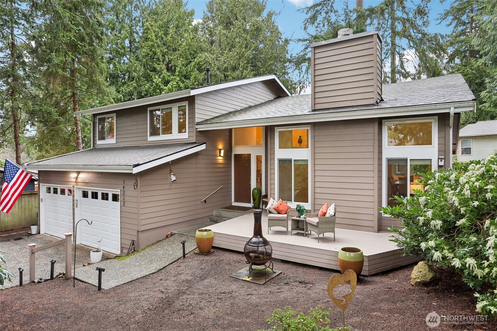 Juanita High Real Estate Listings Main Image