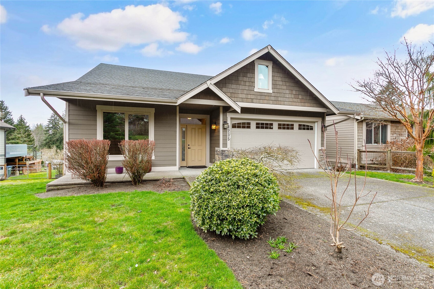 1235 Birch Street Property Photo