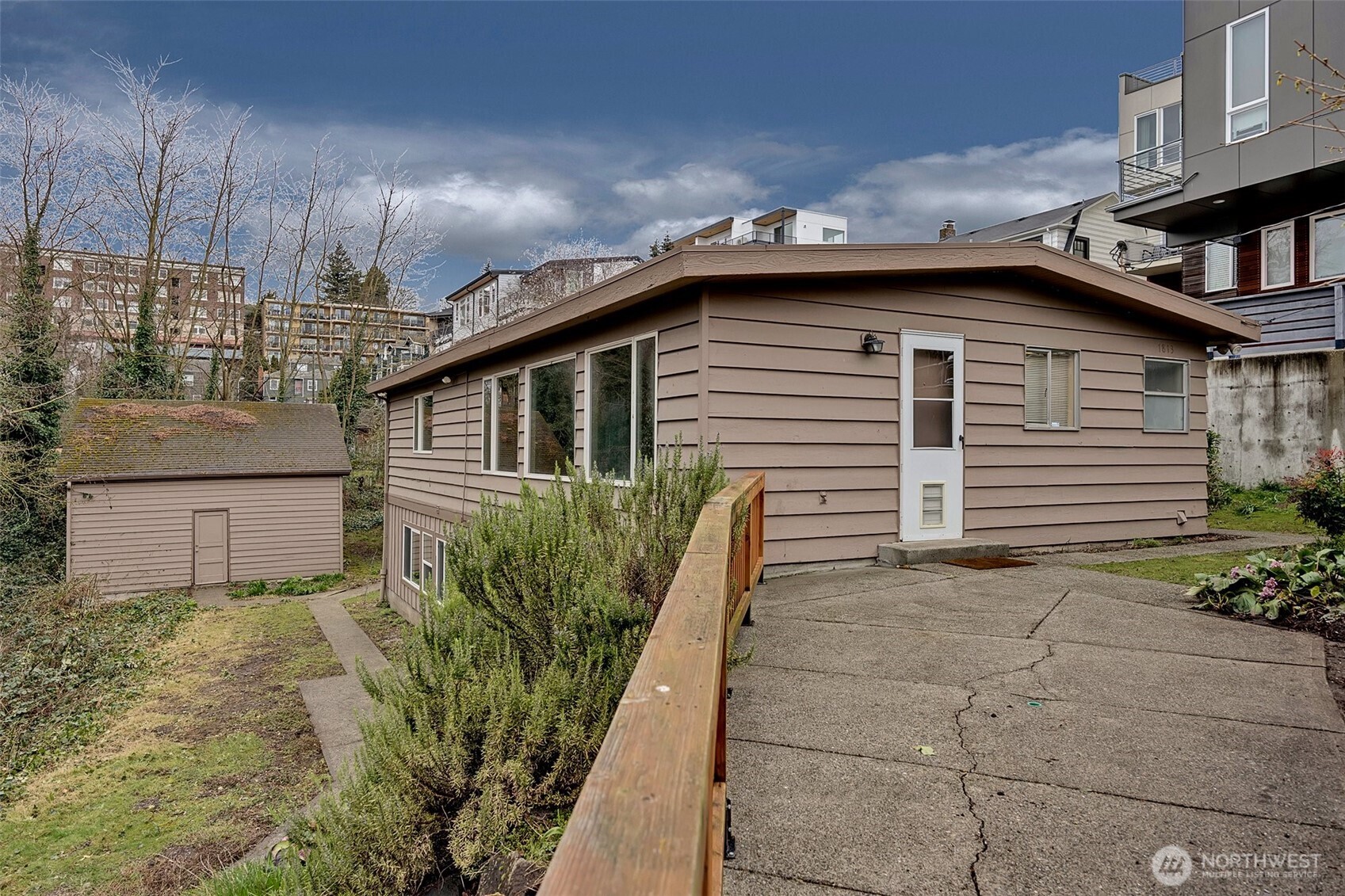1813 Taylor Avenue Property Photo 4