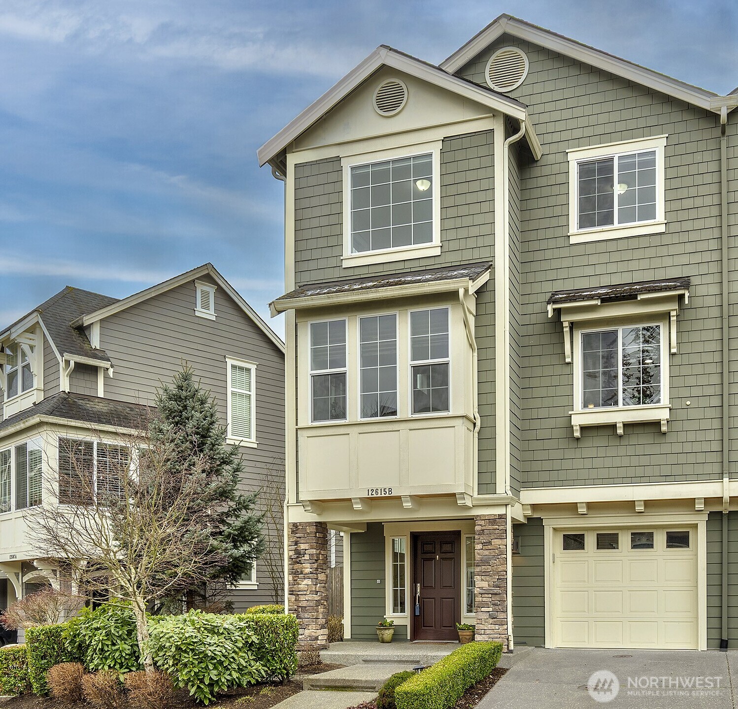 12615 176th Place B Property Photo