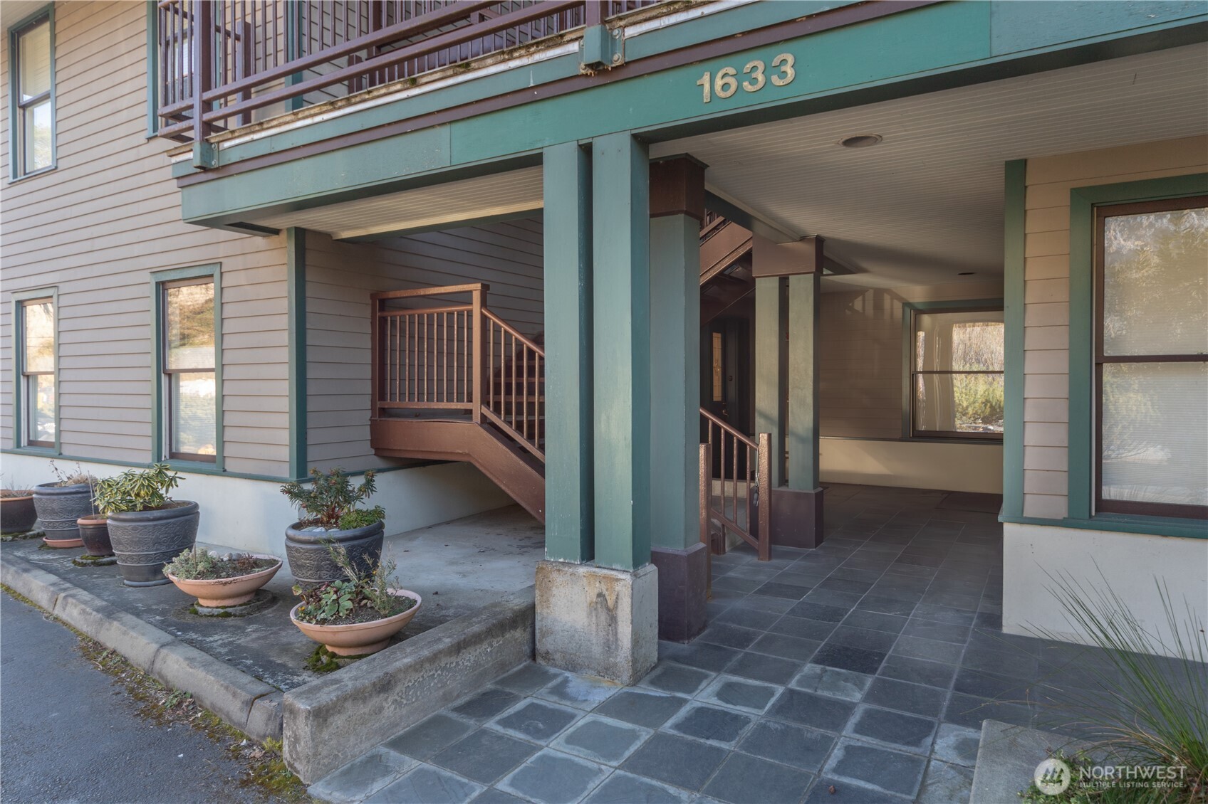 1633 Water Street 1 Property Photo 26