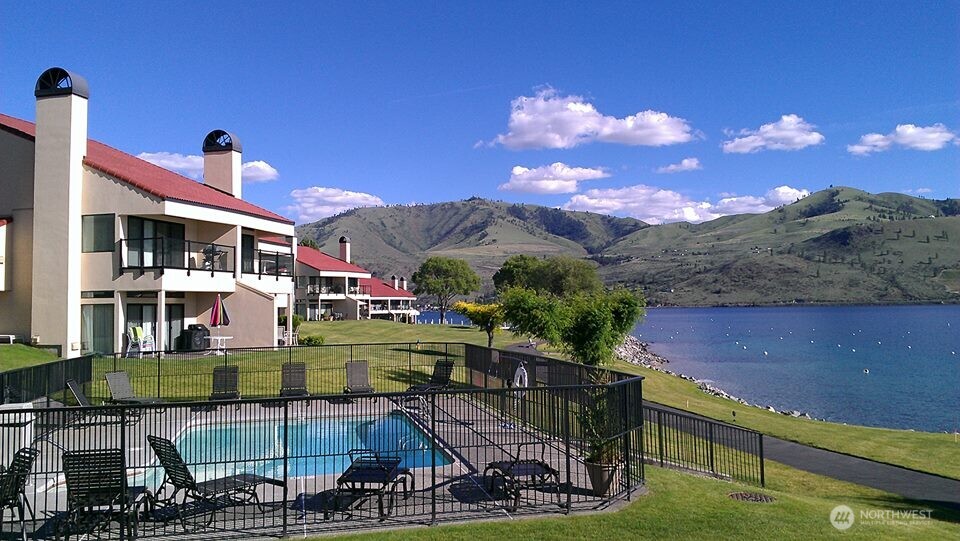 100 Lake Chelan Shores Drive 17-8j Property Photo 16