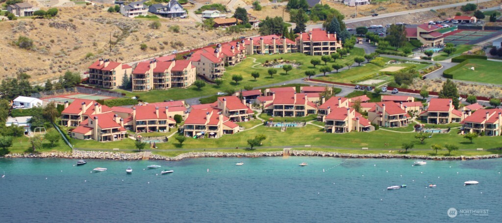 100 Lake Chelan Shores Drive 17-8j Property Photo 17