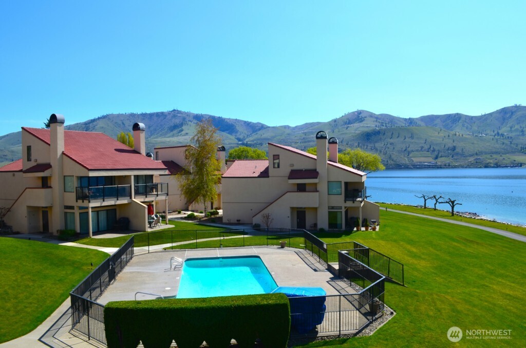 100 Lake Chelan Shores Drive 17-8j Property Photo 18
