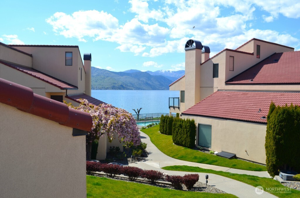 100 Lake Chelan Shores Drive 17-8j Property Photo 21