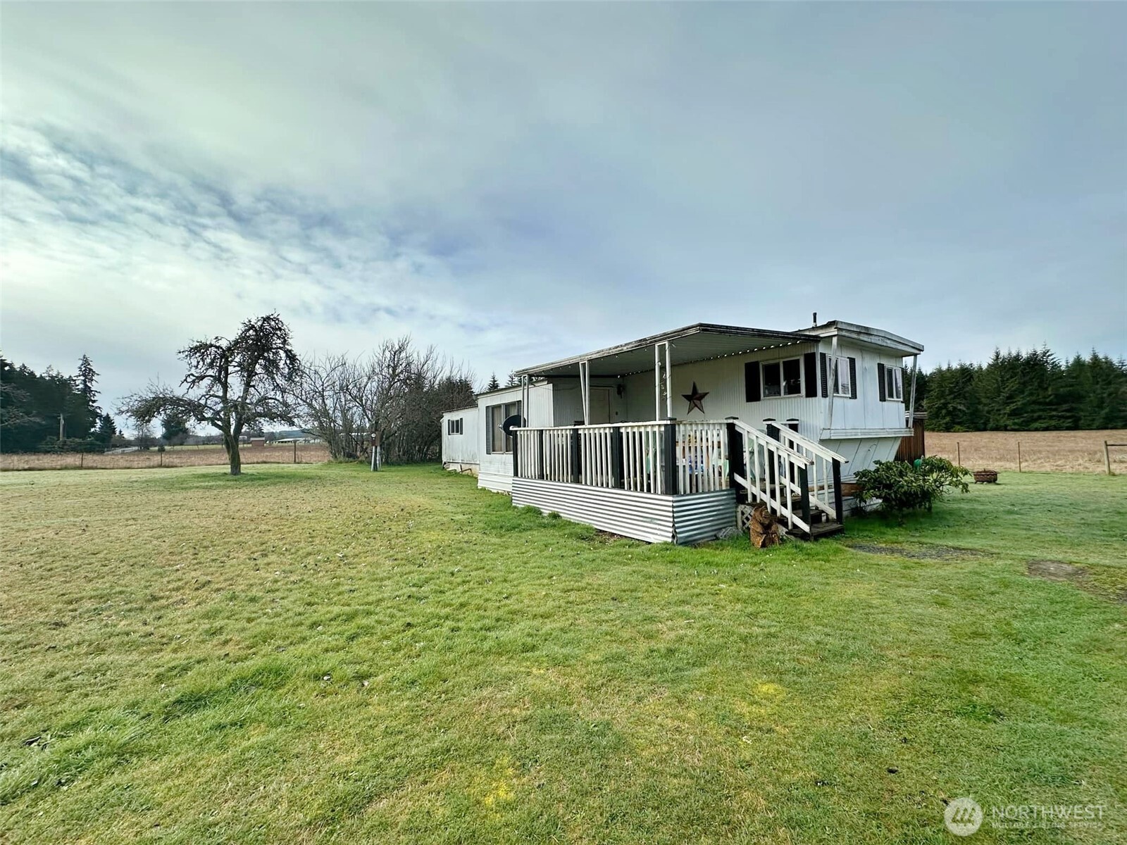 338 Berry Road Property Photo 1