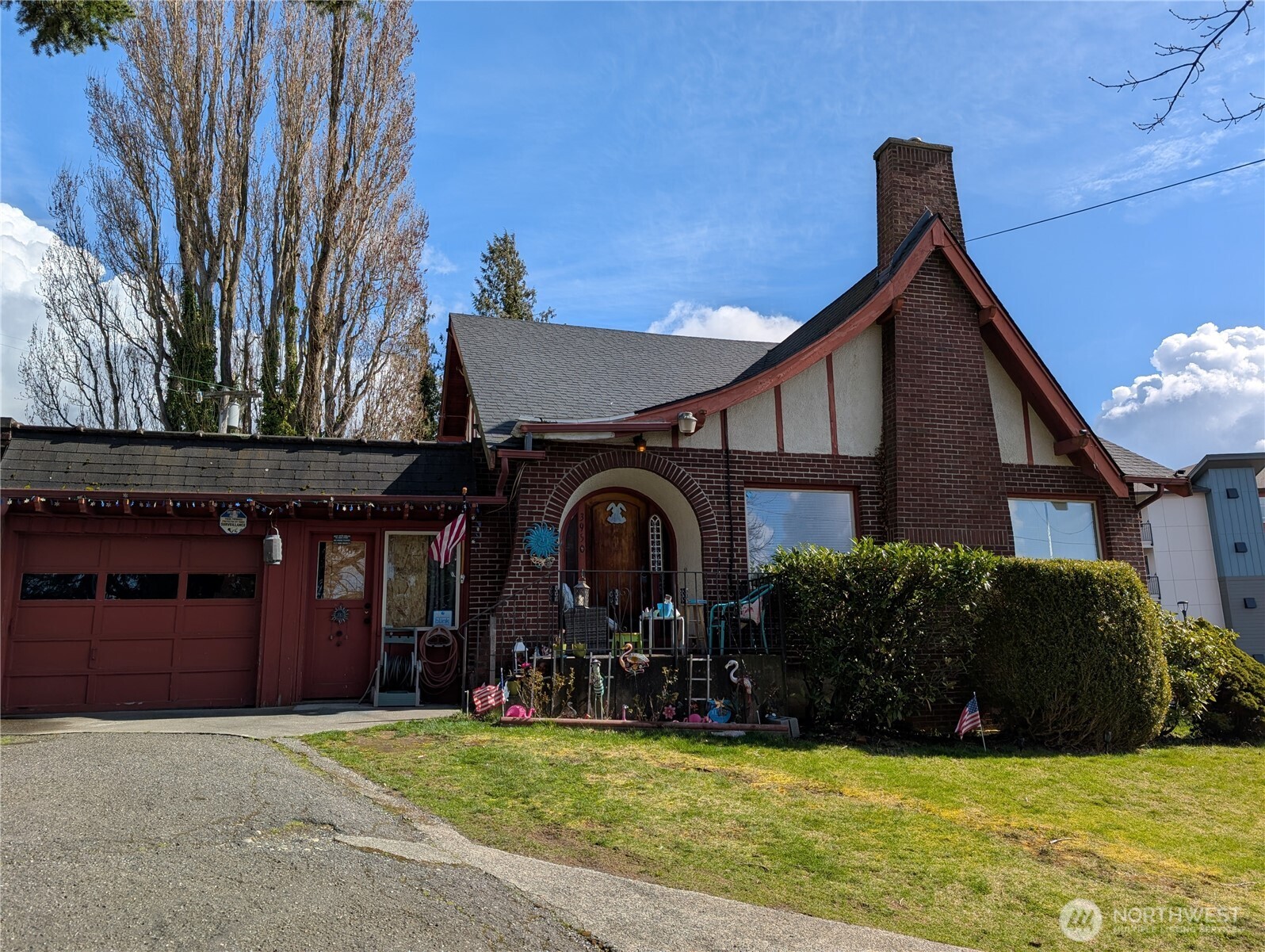 3950 Northwest Avenue Property Photo