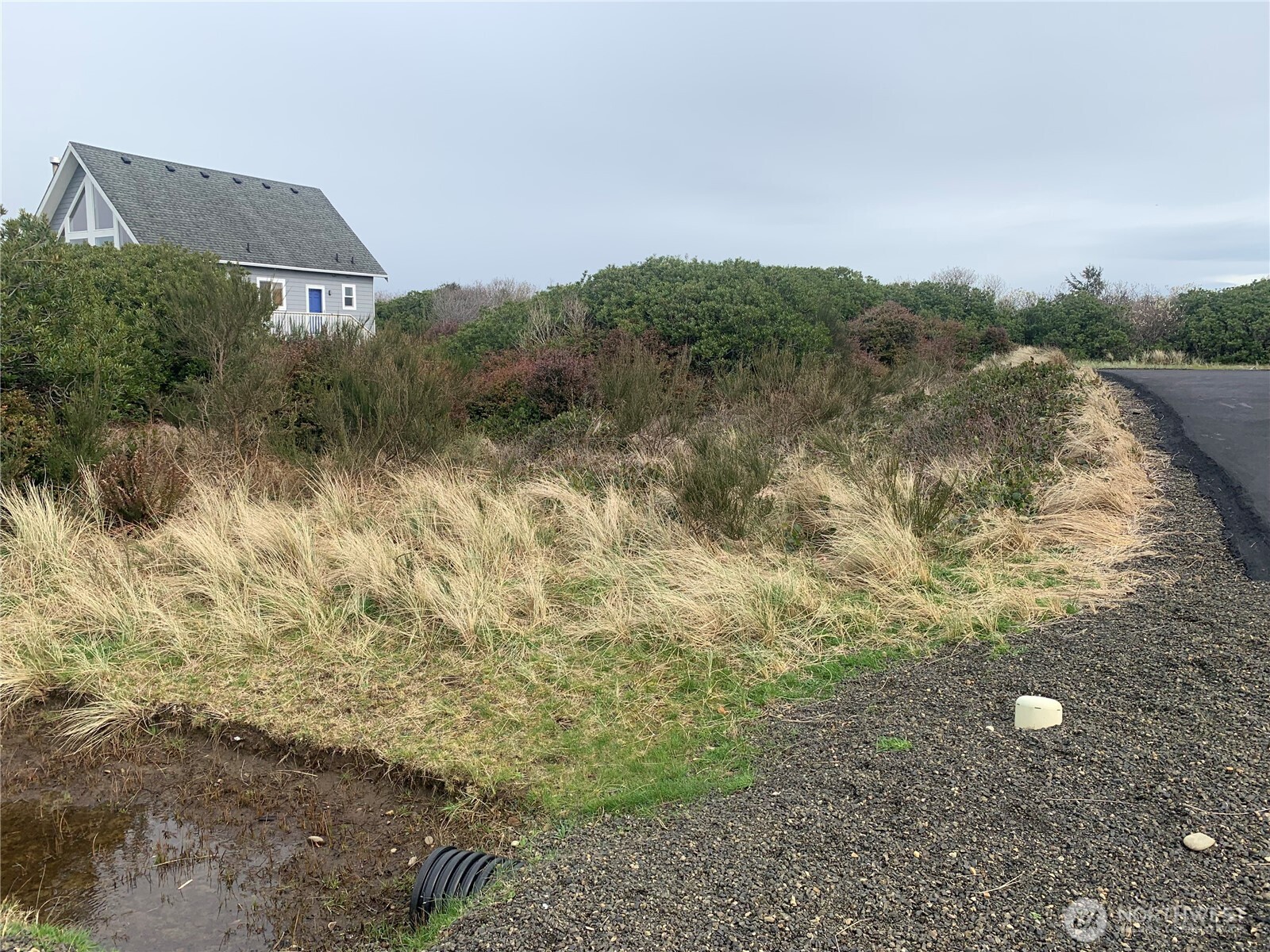 1074 Crestshire Loop Property Photo 4
