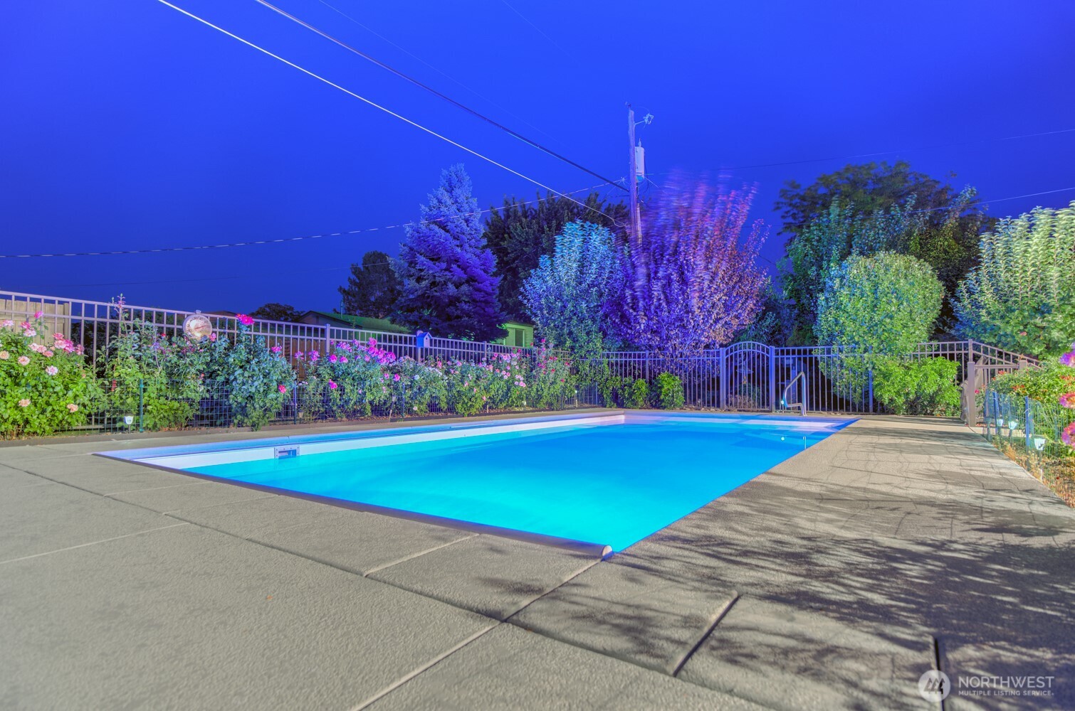 1103 S Skyline Drive