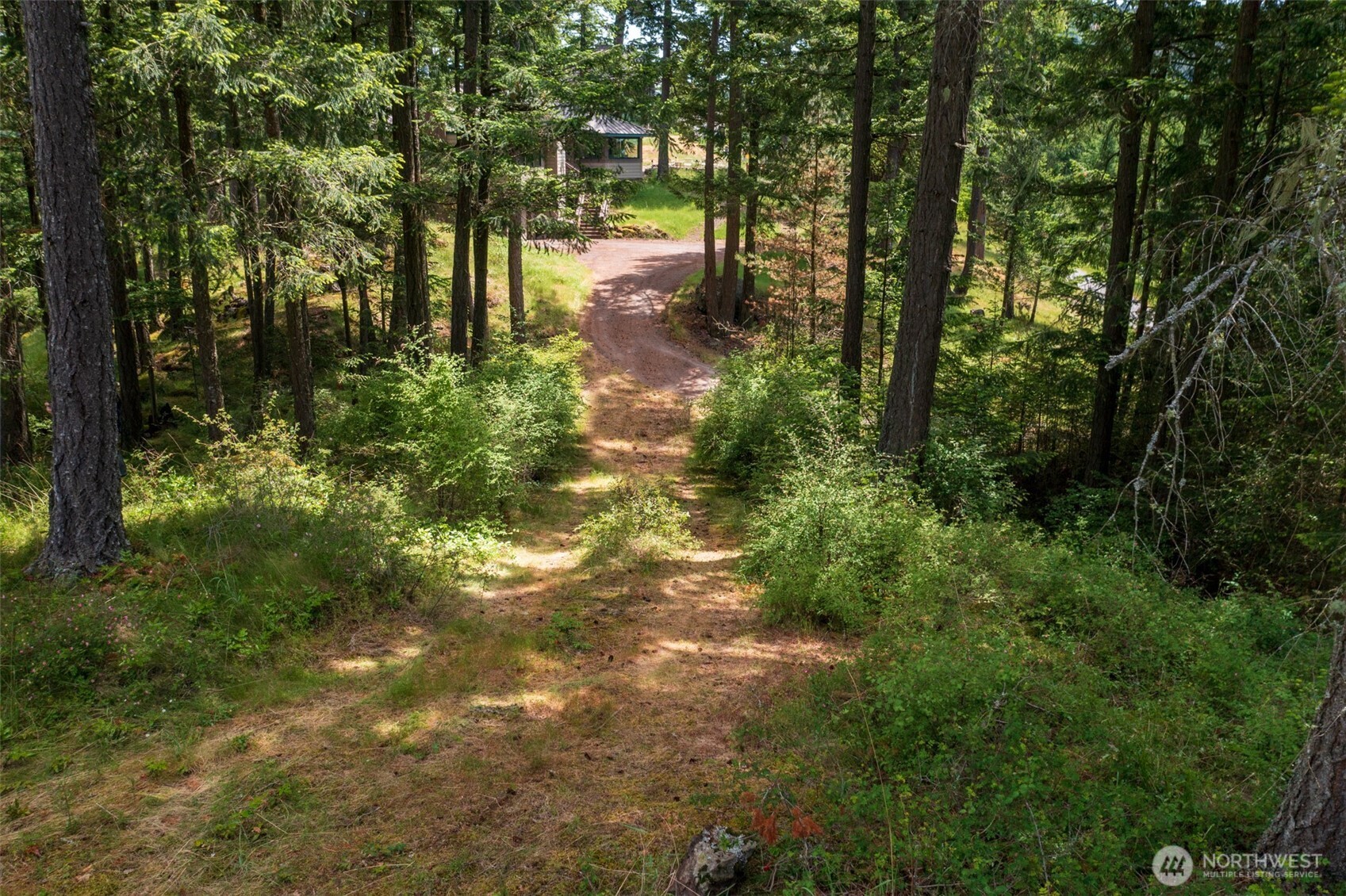 1700 Mountain Crest Property Photo 13