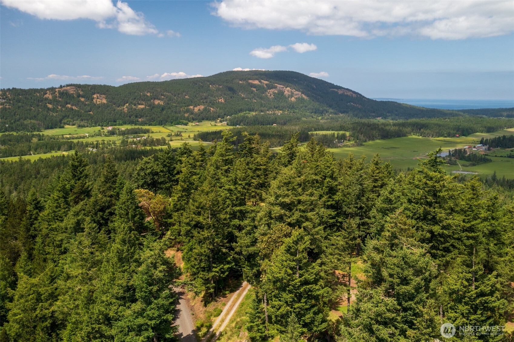 1700 Mountain Crest Property Photo 30