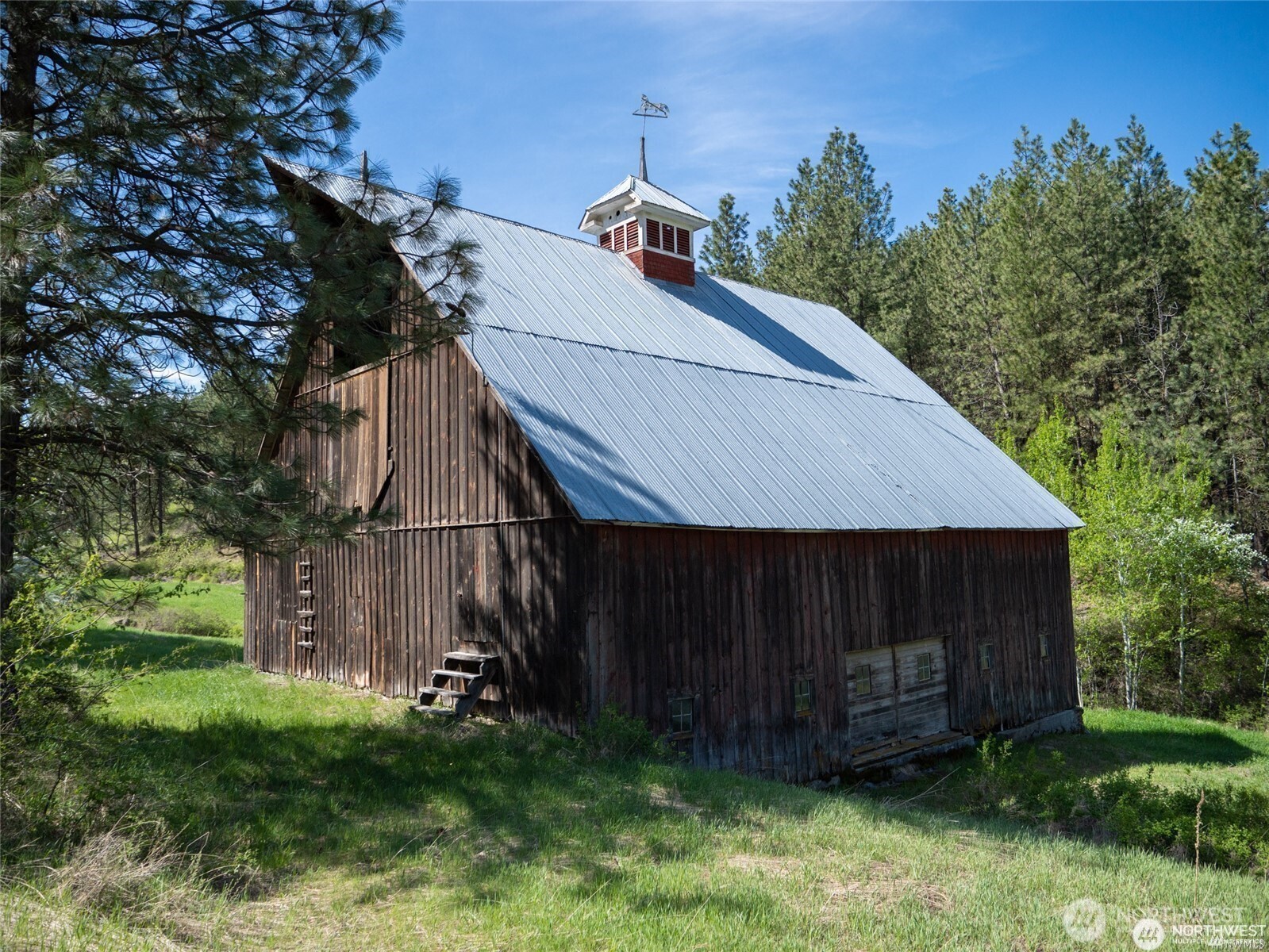 39297 Halverson Canyon Road Property Photo 6